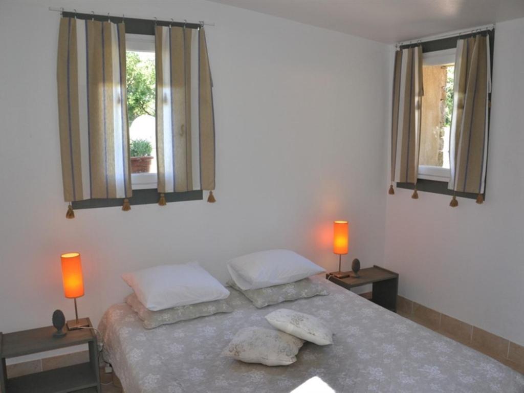 Hotel La Devinière Donzère Esterno foto