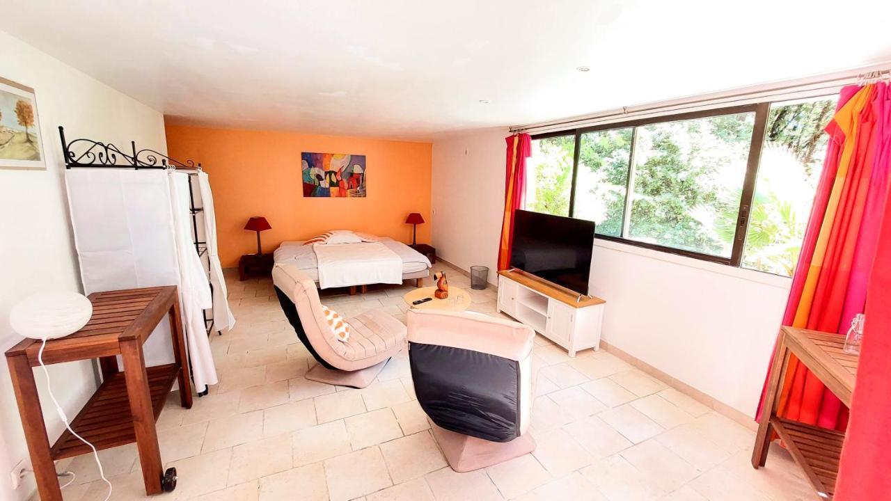Hotel La Devinière Donzère Camera foto